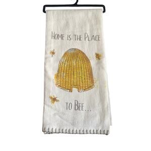 Kay Dee Designs “Home is the Place to Bee” Hand Towel- new